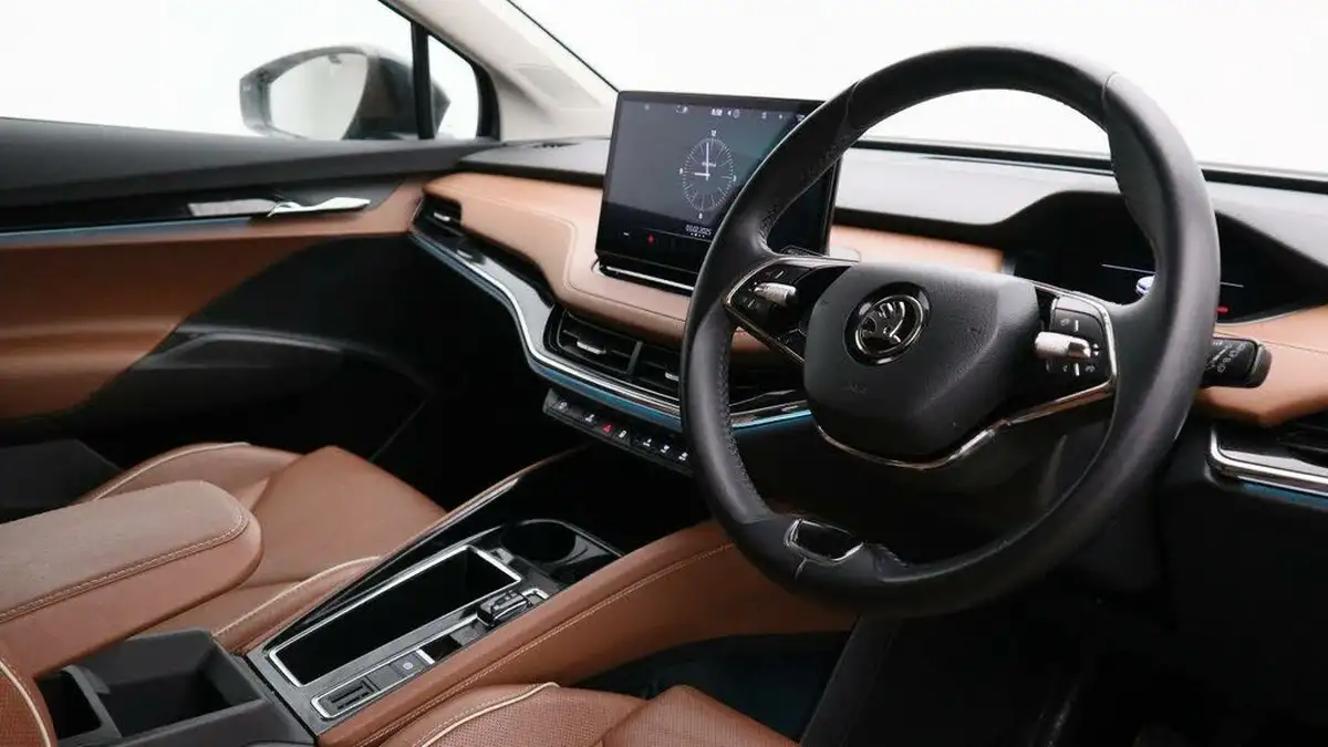 2022-skoda-enyaq-e-60-big-5