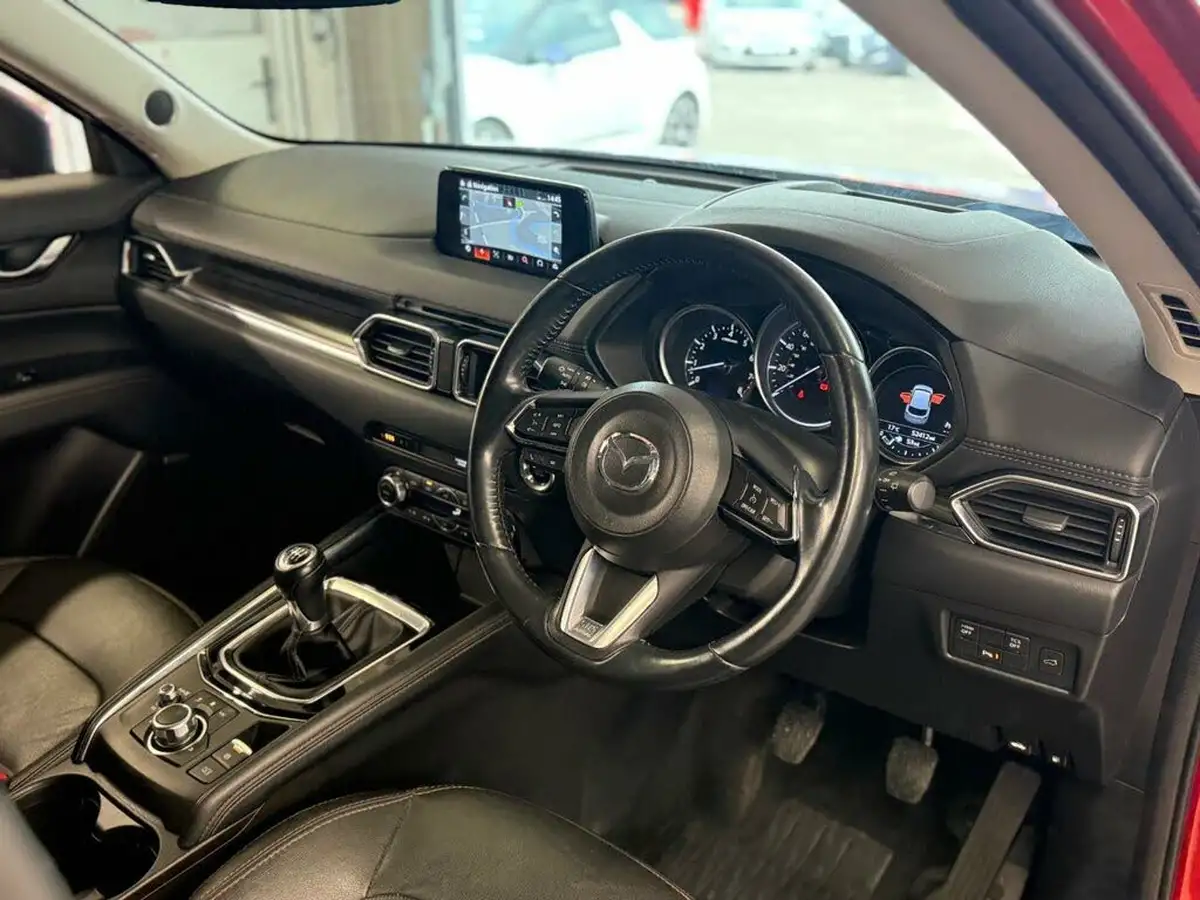 2017-mazda-cx-5-20-sport-nav-big-1