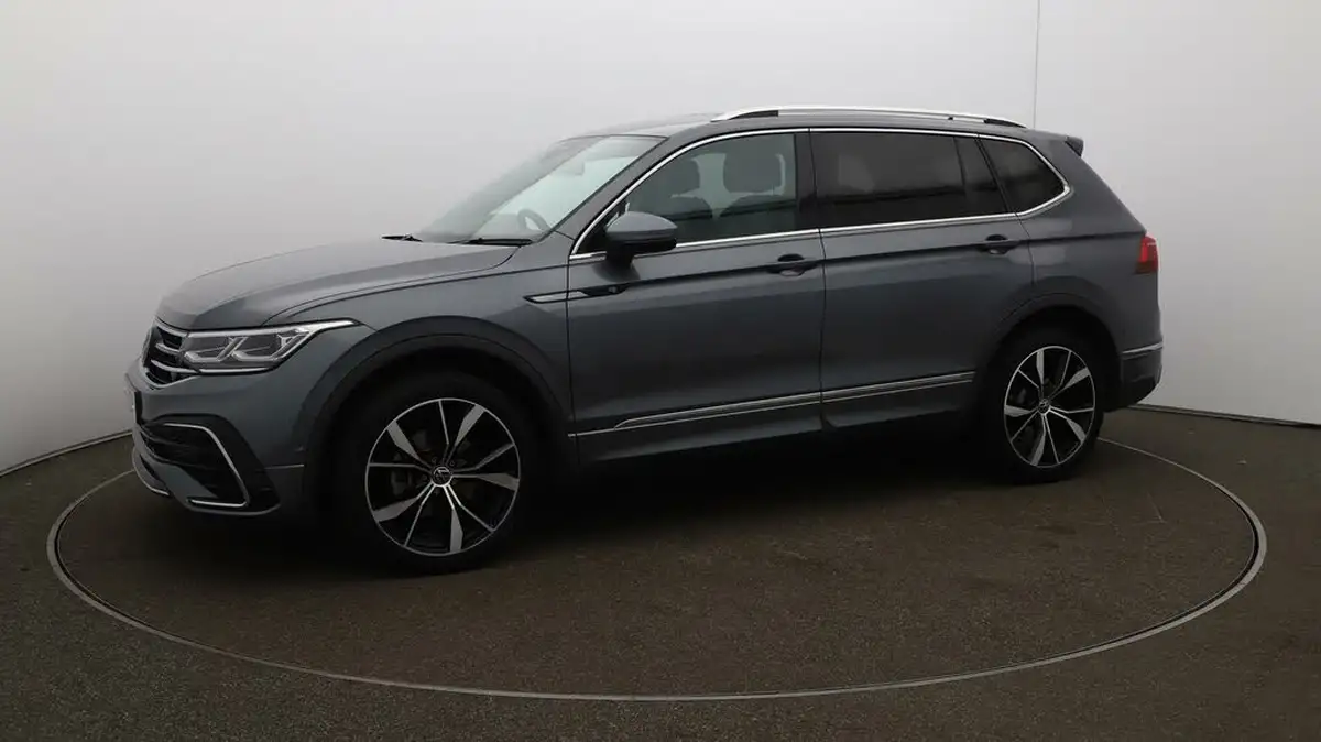2024-volkswagen-tiguan-allspace-15-tsi-r-line-big-67