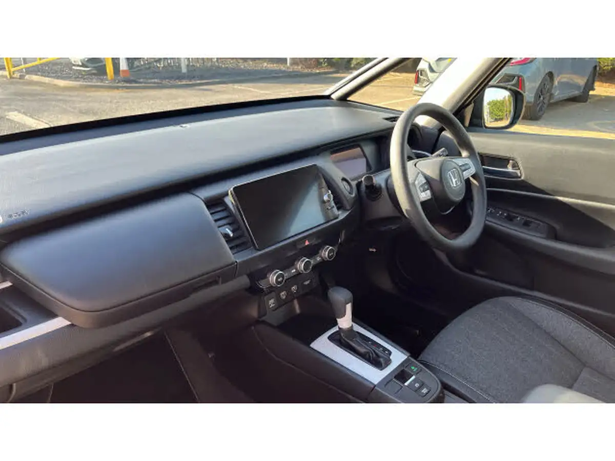 2022-honda-jazz-15-i-mmd-sr-109ps-big-1