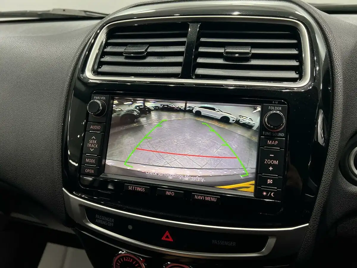 2015-mitsubishi-asx-22di-d-zc-h-big-39