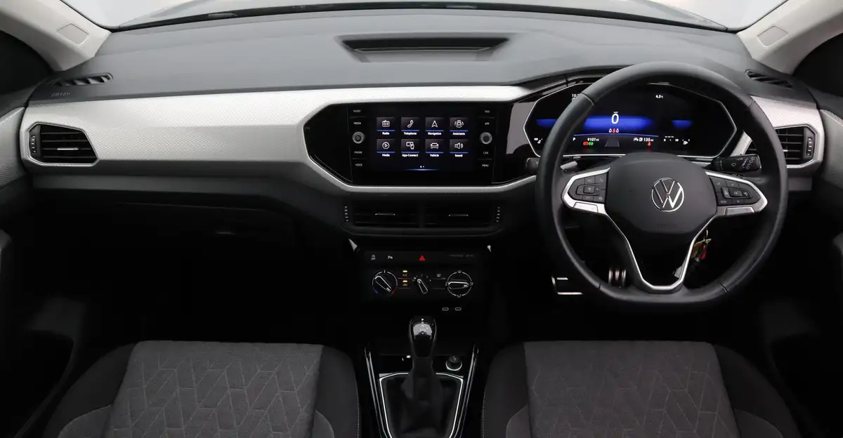 2024-volkswagen-t-cross-10-tsi-move-110ps-dsg-big-13
