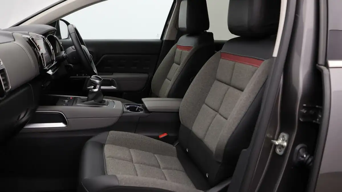 2020-citroen-c5-aircross-12-puretech-flair-big-13