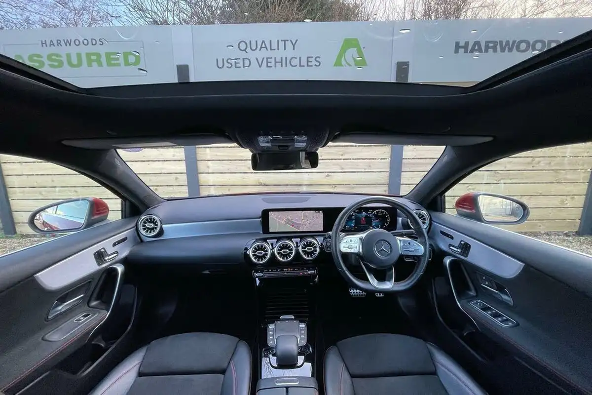 2020-mercedes-benz-a-class-20-a250-amg-line-premium-plus-hatchback-5d-big-2