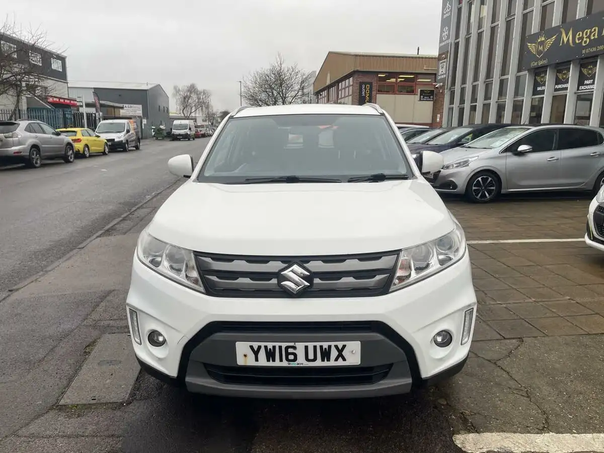 2016-suzuki-vitara-16-sz4-big-8