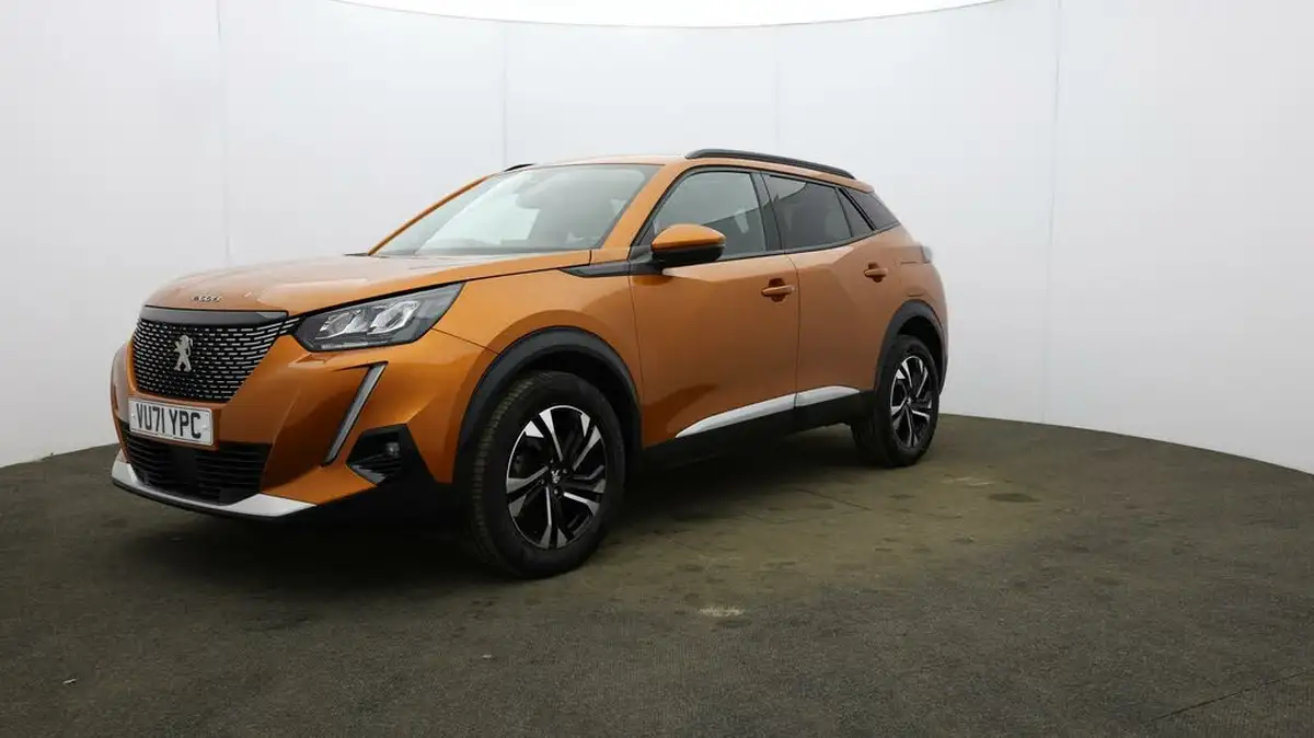 2021-peugeot-2008-suv-12-puretech-allure-premium-100bhp-big-2