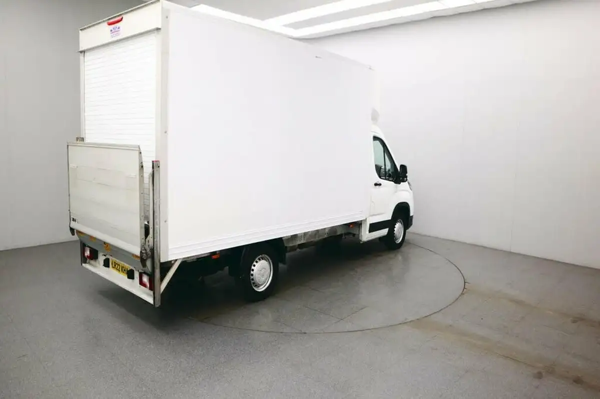 2022-maxus-deliver-9-big-6