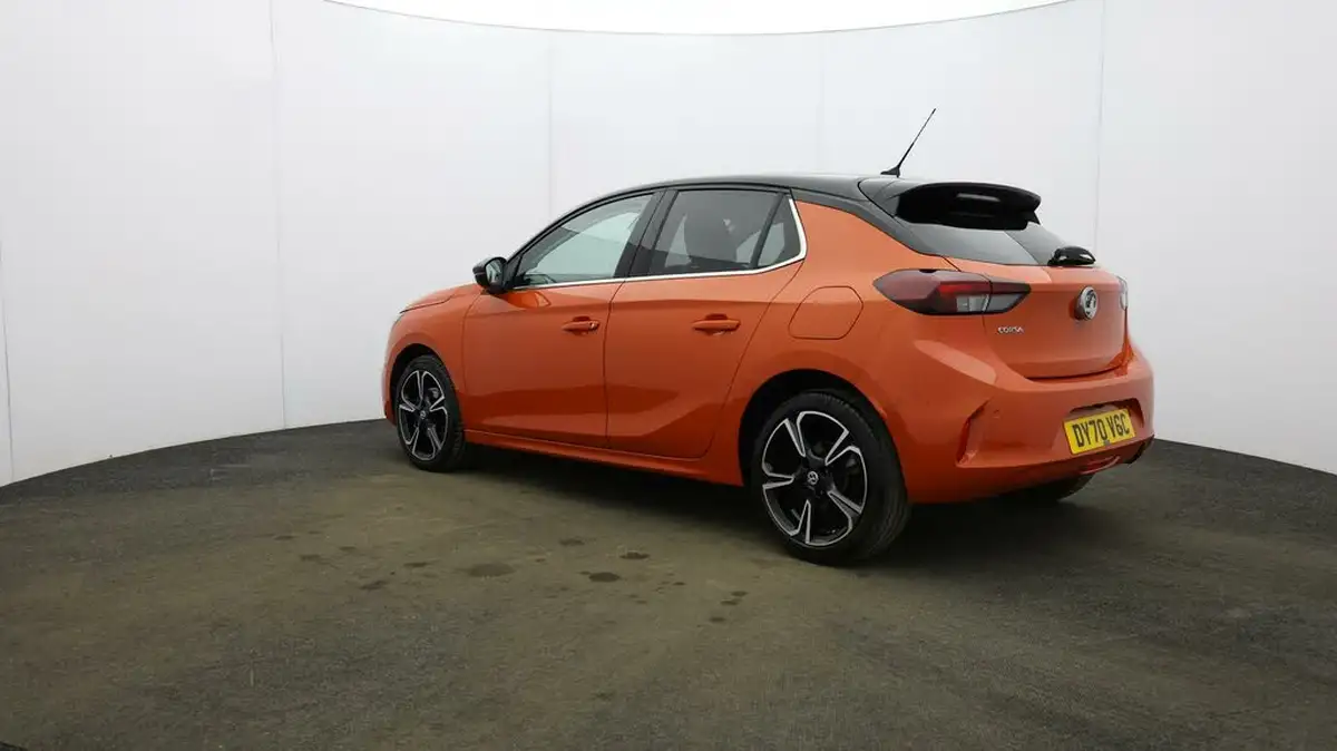 2020-vauxhall-corsa-12-turbo-elite-nav-premium-big-47