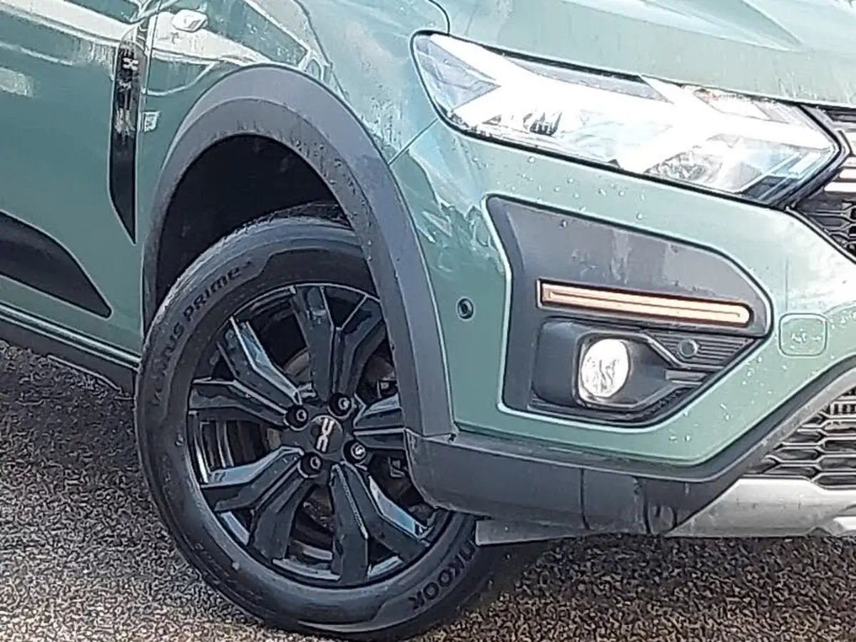 2023-dacia-sandero-stepway-10-tce-essential-90bhp-big-8