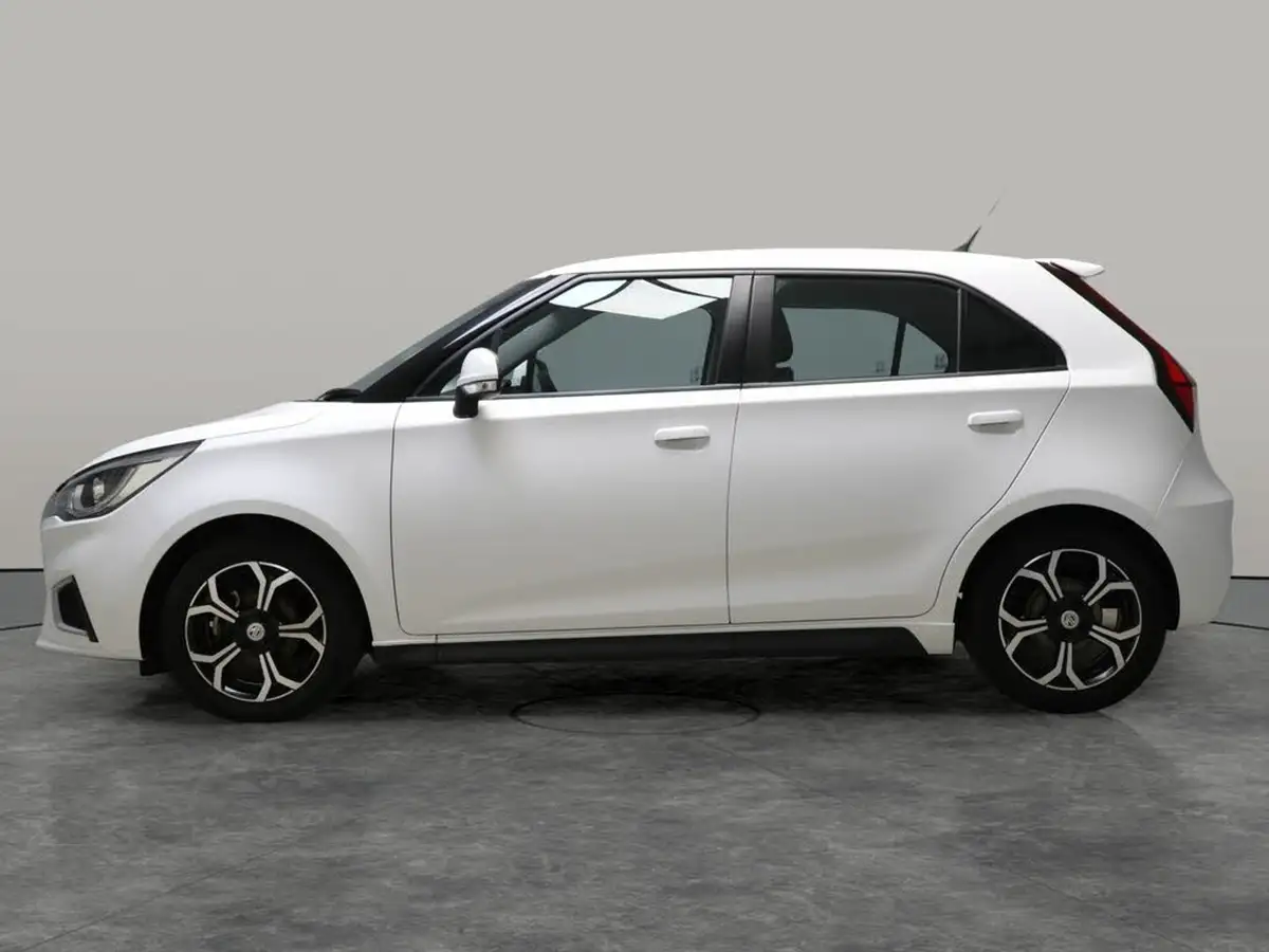 2023-mg-mg3-15-vti-tech-exclusive-nav-big-15
