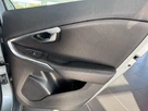 2016-volvo-v40-20td-d4-inscription-geartronic-small-17