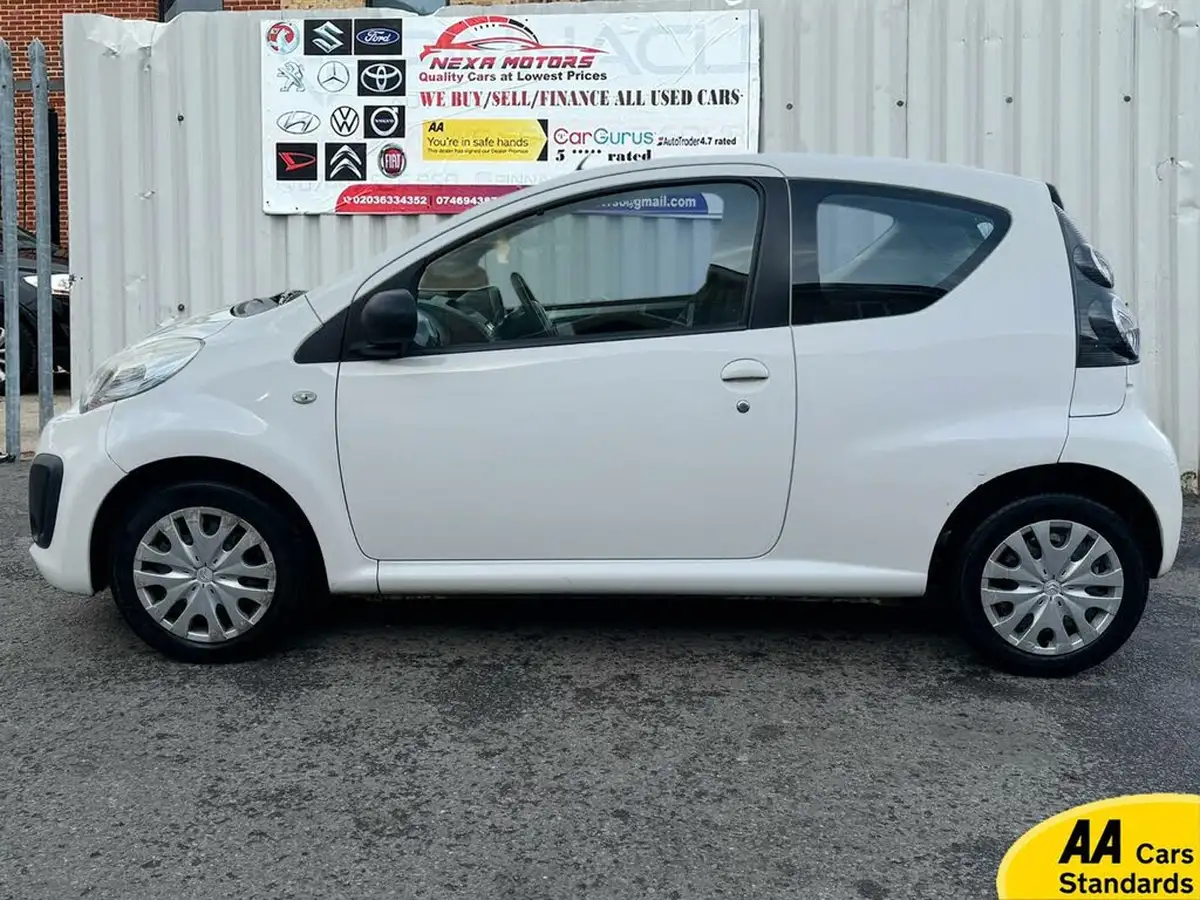 2012-citroen-c1-10-vtr-3d-big-4
