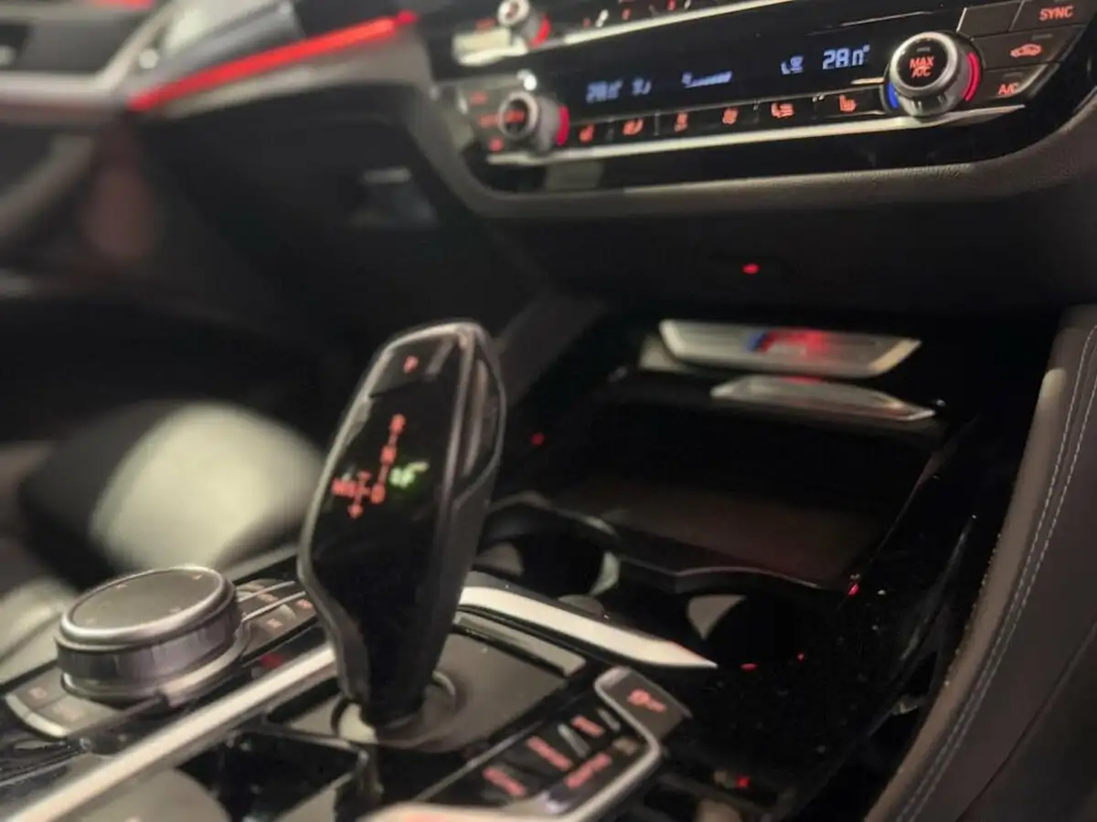 2019-bmw-x4-30td-m40d-322bhp-big-11