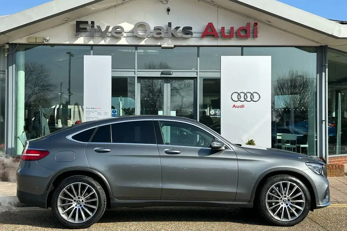 2018-mercedes-benz-glc-class-20-glc250-amg-line-premiumss-coupe-4d-big-1
