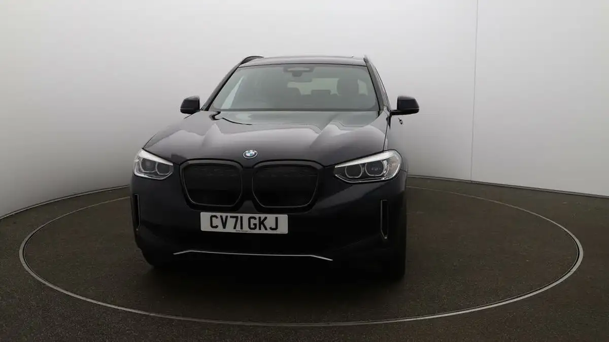 2021-bmw-ix3-e-premier-edition-big-38