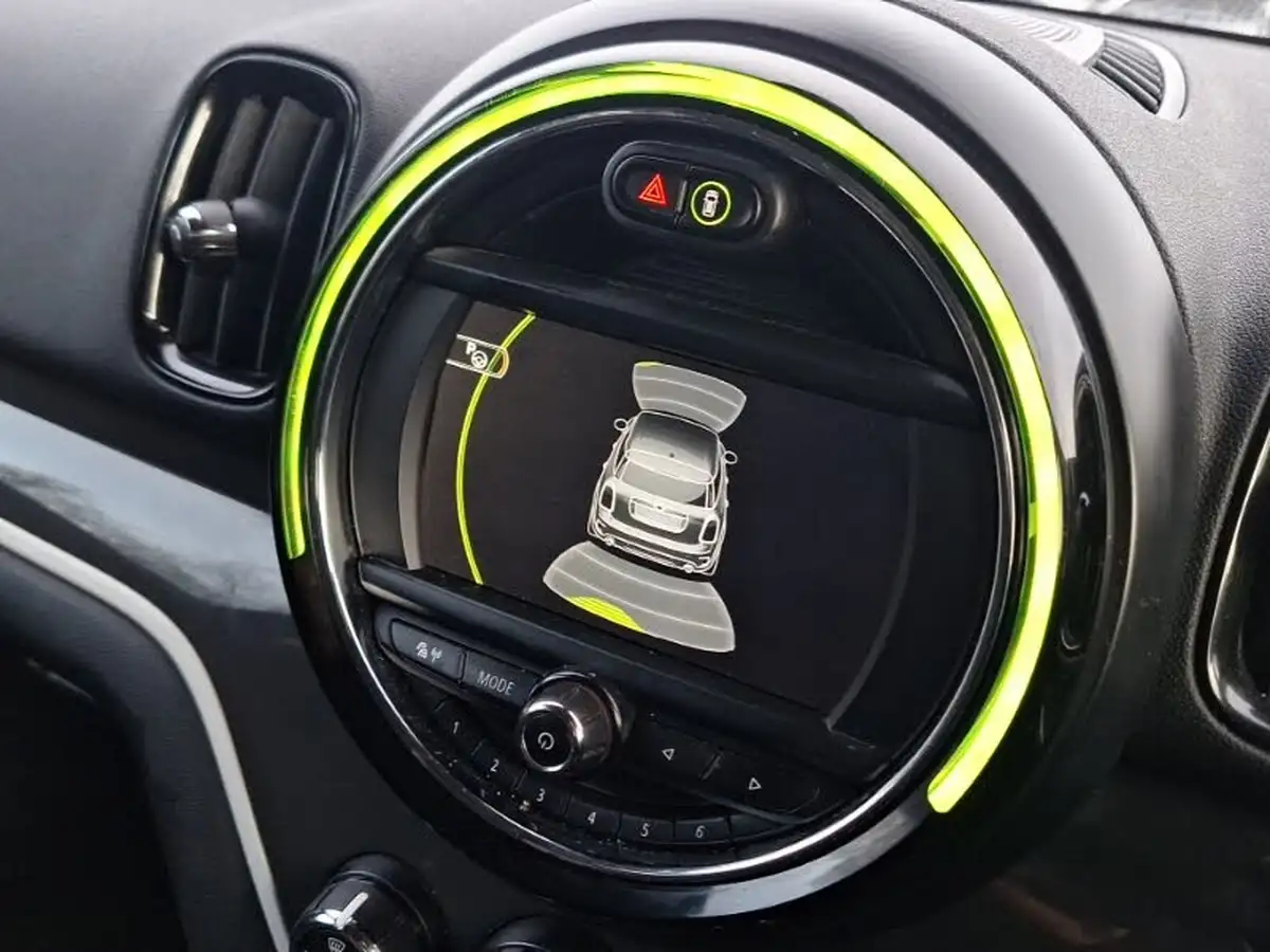 2017-mini-countryman-20-cooper-s-ss-all4-big-14