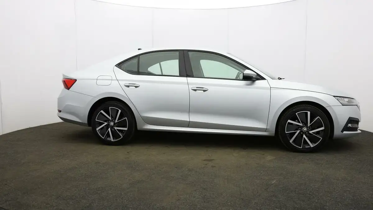2021-skoda-octavia-14-tsi-se-technology-hatchback-big-50
