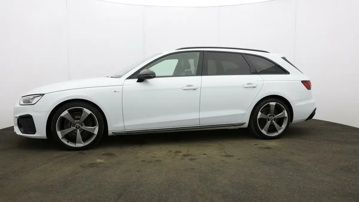 2021-audi-a4-avant-20-35-tfsi-black-edition-big-26