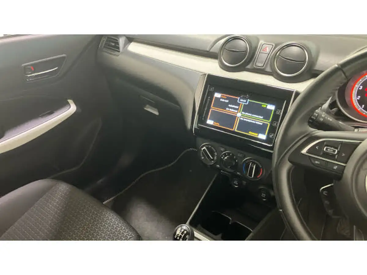 2020-suzuki-swift-12-dualjet-sz-t-90ps-1242cc-big-13