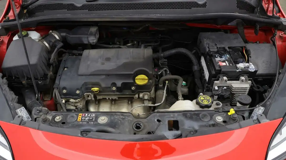 2018-vauxhall-corsa-14i-sri-90ps-ecoflex-5d-big-18