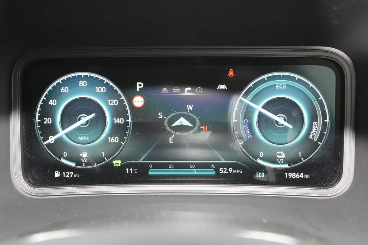 2021-hyundai-kona-16-gdi-premium-hybrid-big-19