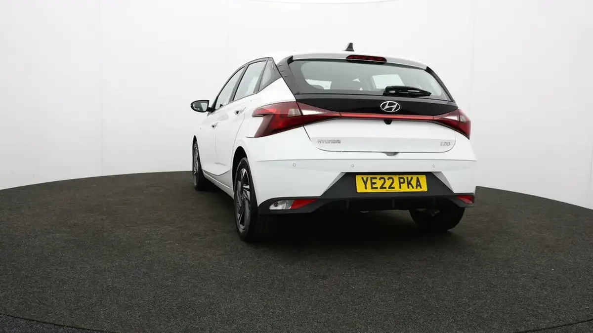 2022-hyundai-i20-10-t-gdi-se-connect-eclutch-imt-big-23