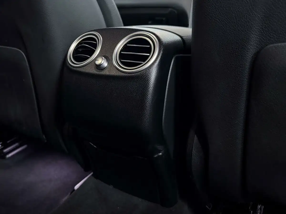 2021-mercedes-benz-glc-class-30-glc-amg-43-premium-station-wagon-5d-big-34