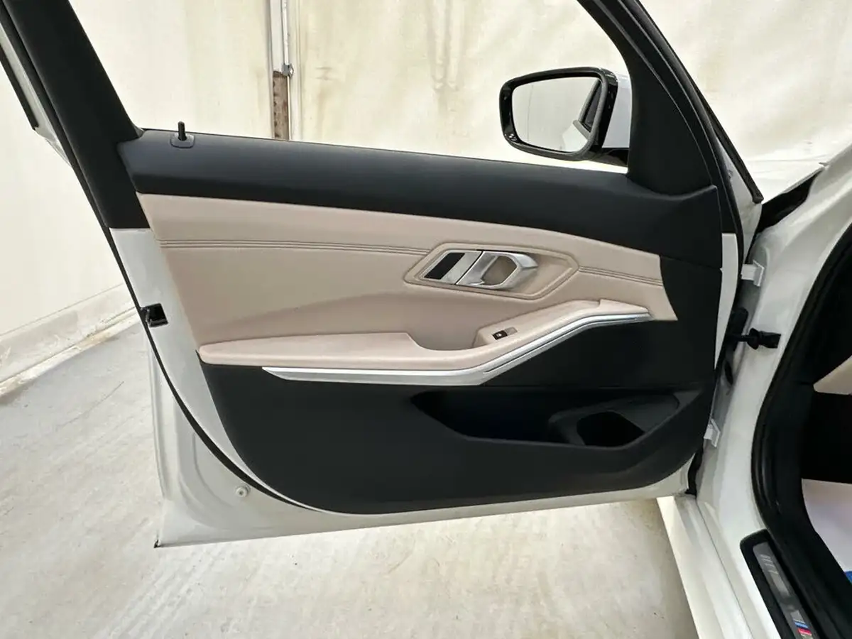 2020-bmw-3-series-20-330e-m-sport-tech-pack-touring-5d-big-36