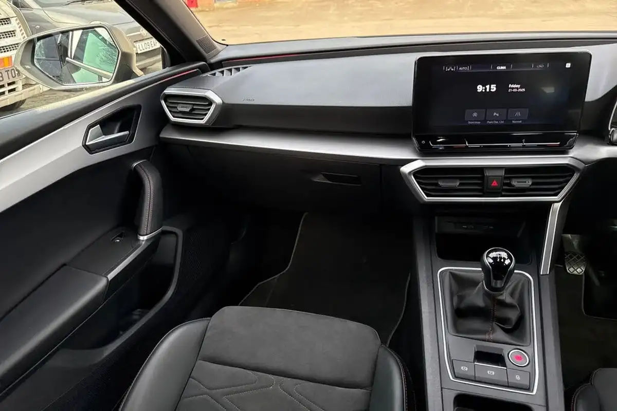 2022-seat-leon-15-tsi-evo-fr-sport-150ps-hatchback-big-19
