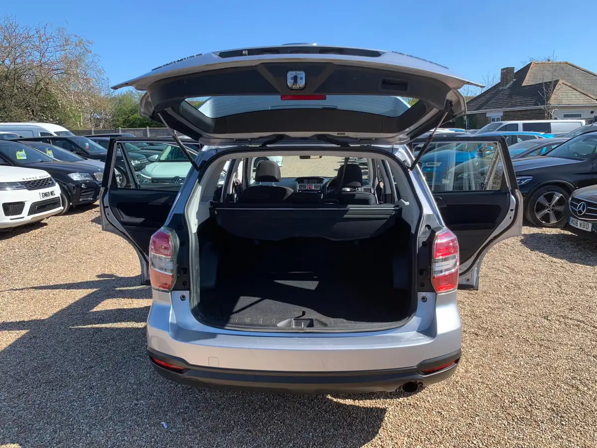 2015-subaru-forester-20-xe-150ps-1995cc-lineartronic-big-48