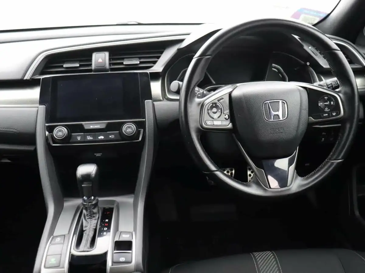 2019-honda-civic-10-vtec-turbo-sr-hatchback-5d-cvt-big-13
