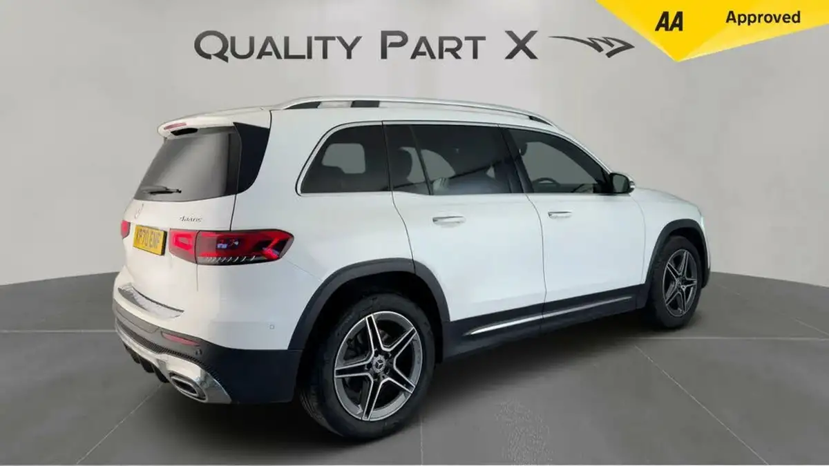 2020-mercedes-benz-glb-class-20d-glb220d-amg-line-premium-7-big-2