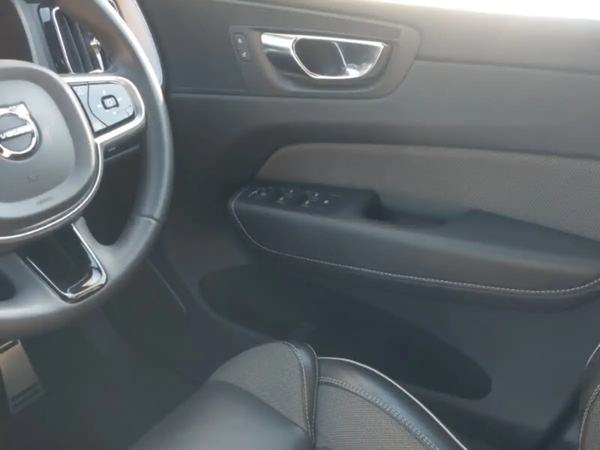 2021-volvo-xc60-20td-b4-r-design-awd-big-9