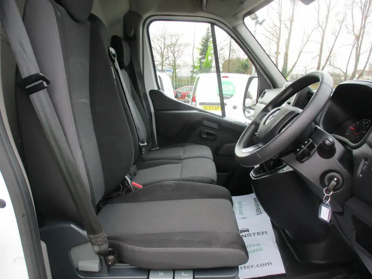 2022-renault-master-23dci-mm35-135-business-big-9