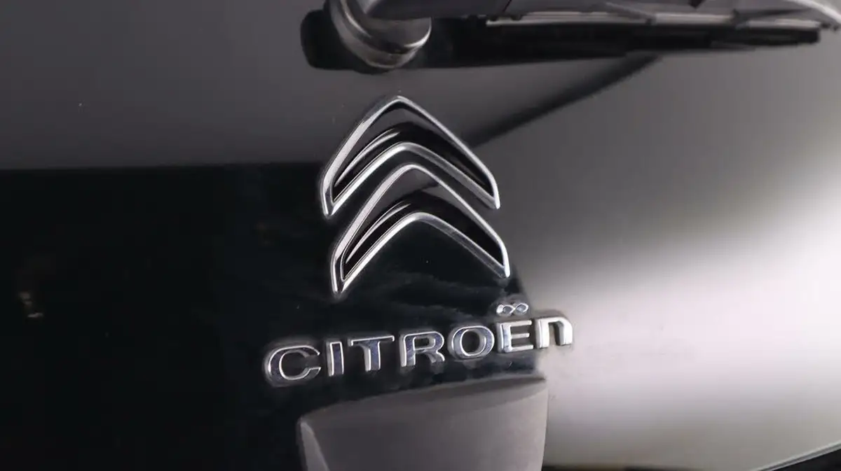 2018-citroen-c1-10-vti-feel-72ps-5d-big-19