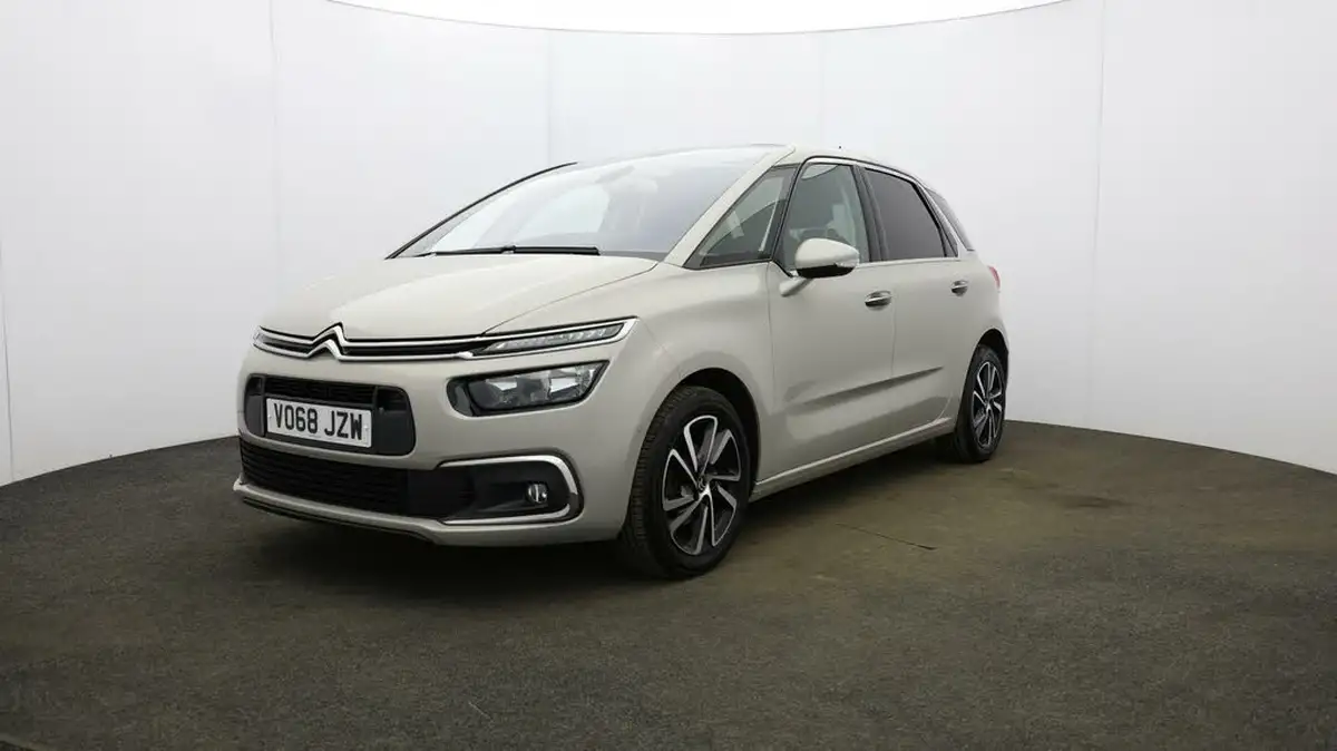 2018-citroen-c4-picasso-16bluehdi-flair-big-30