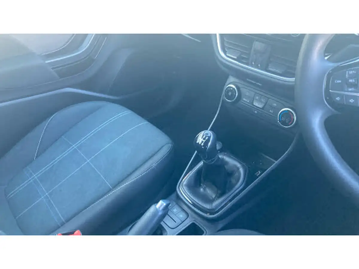 2020-ford-fiesta-11-ti-vct-trend-3d-big-13