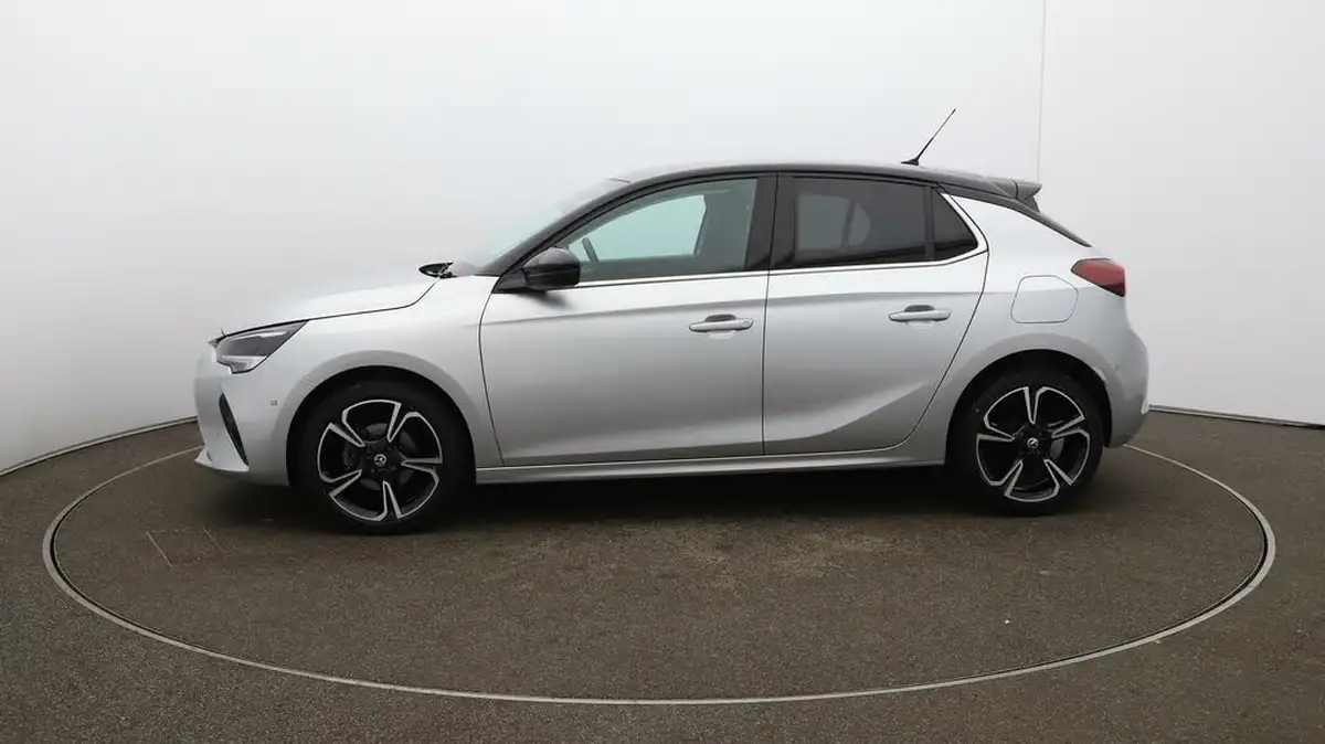 2022-vauxhall-corsa-12i-elite-edition-big-4