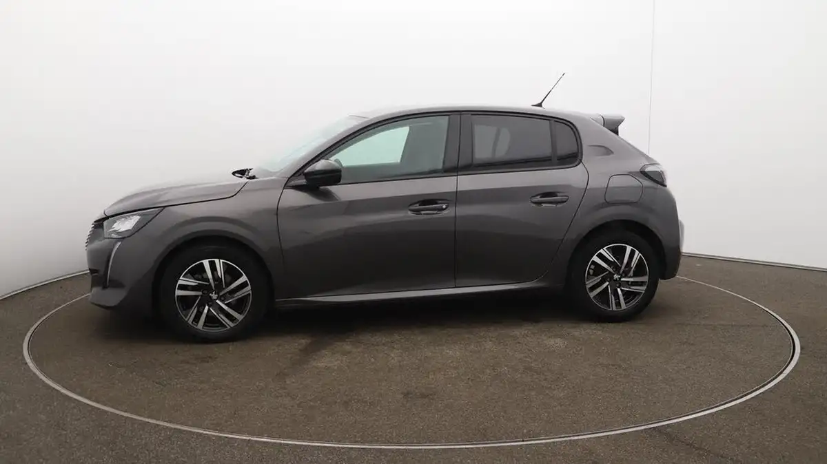 2023-peugeot-208-12-puretech-allure-premium-130ps-eat8-big-64