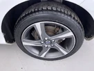 2016-volvo-v40-20-t2-r-design-small-21