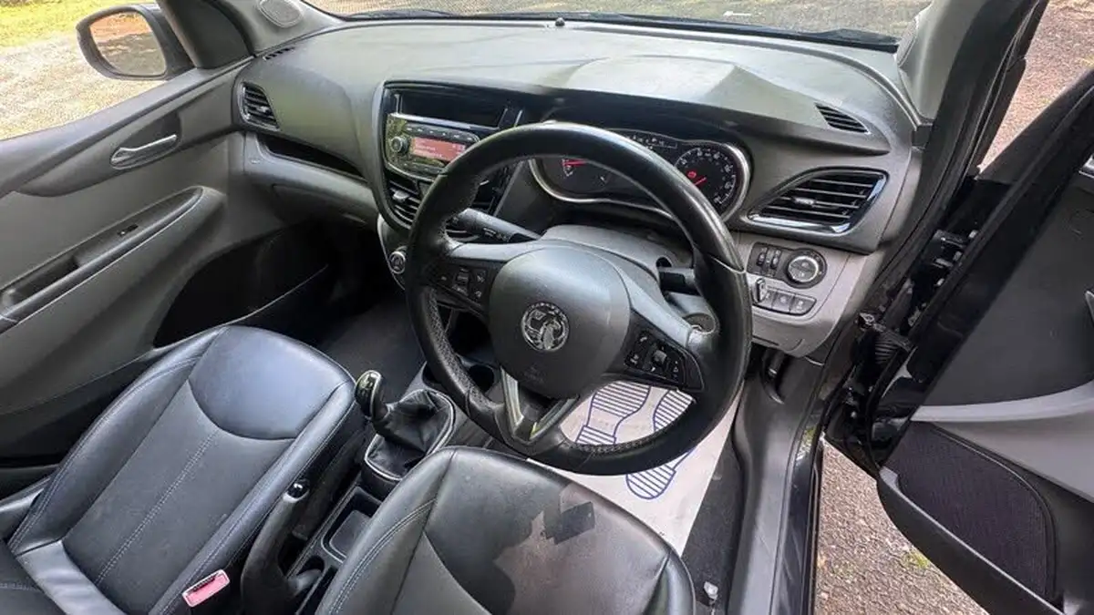 2016-vauxhall-viva-10i-sl-big-17