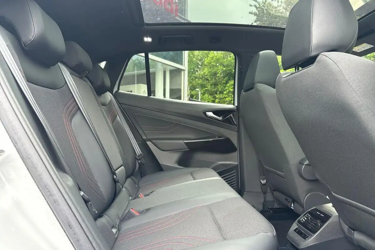 2023-volkswagen-id5-e-gtx-style-299ps-awd-big-20