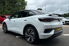 2023-volkswagen-id5-e-gtx-style-299ps-awd-small-7