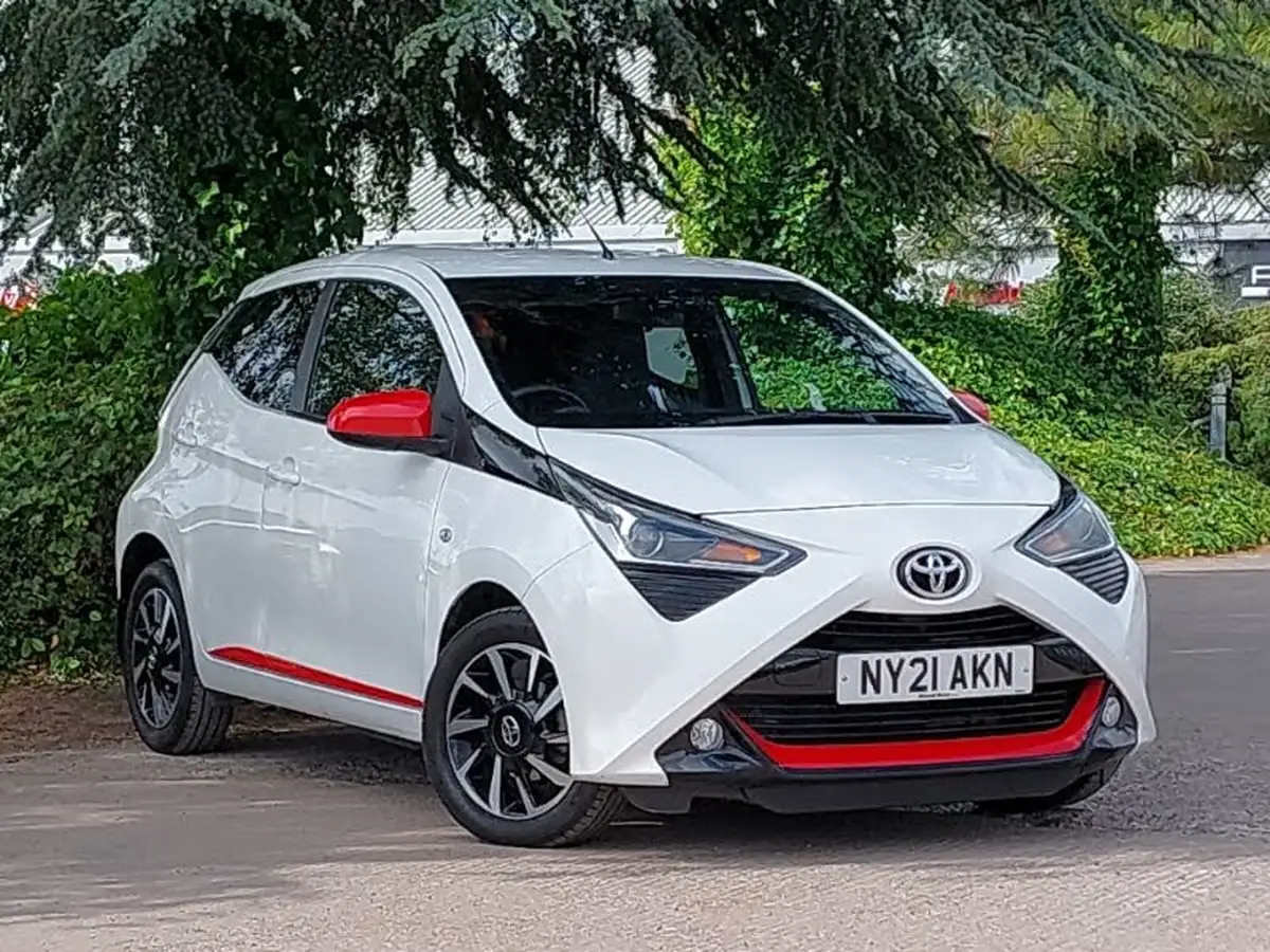 2021-toyota-aygo-10-vvt-i-x-trend-tss-big-0