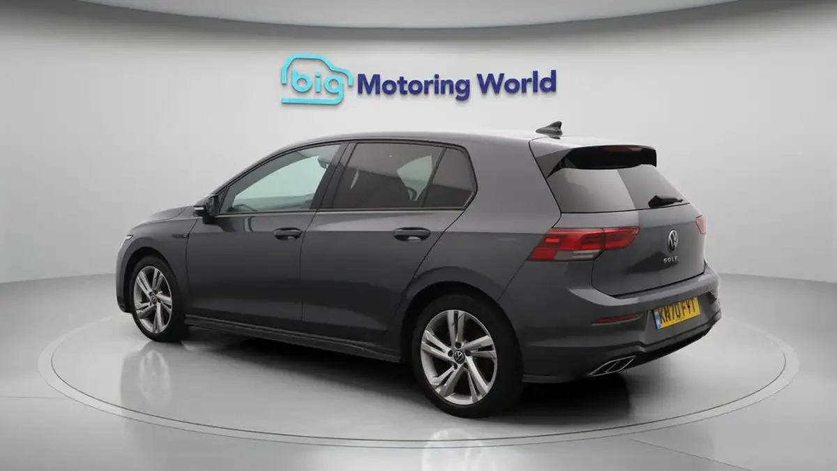 2020-volkswagen-golf-15-tsi-r-line-130ps-hatchback-5d-big-5