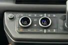 2024-land-rover-110-defender-30-d300-x-dynamic-hse-small-15