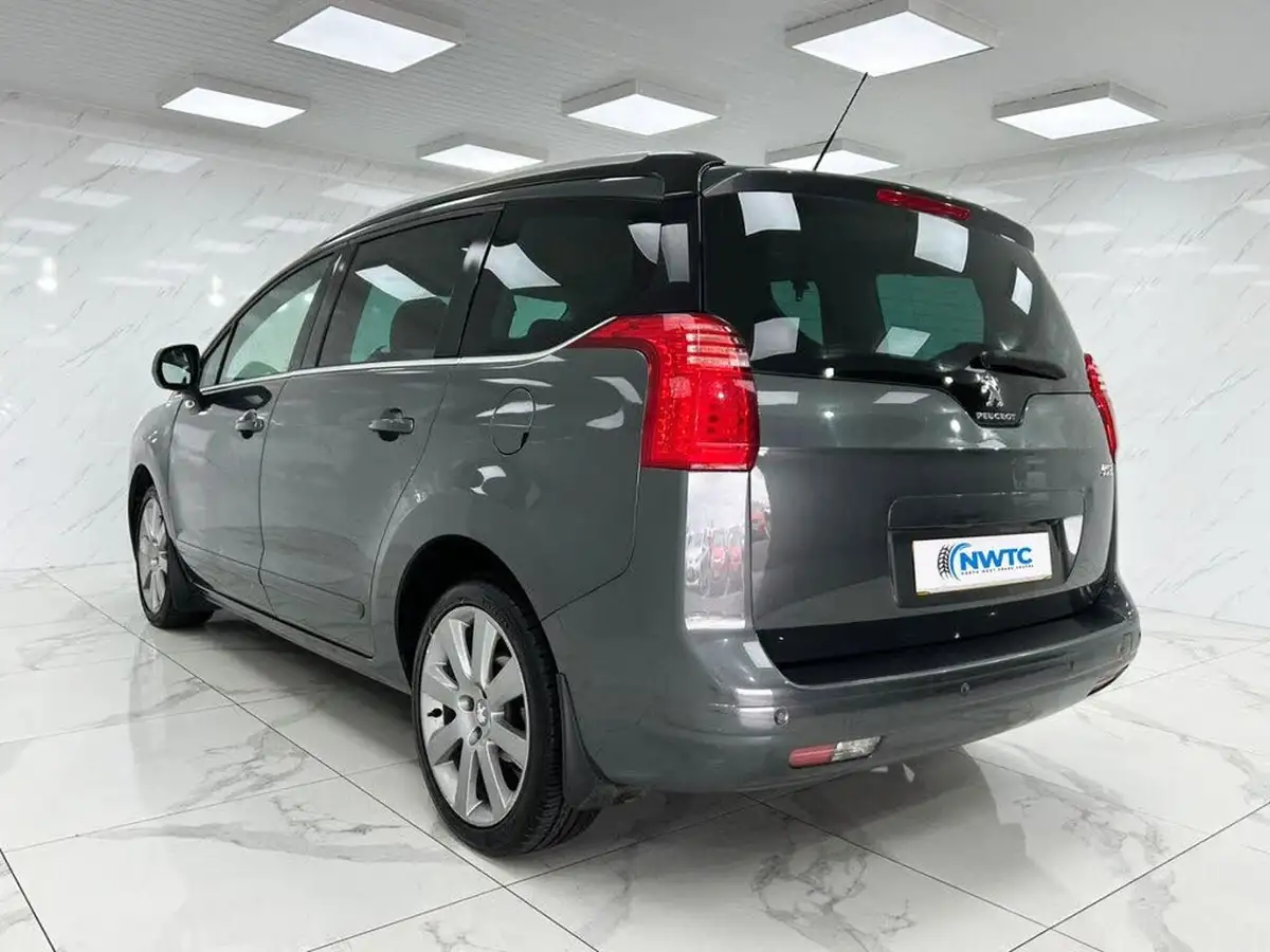 2014-peugeot-5008-16hdi-allure-big-6