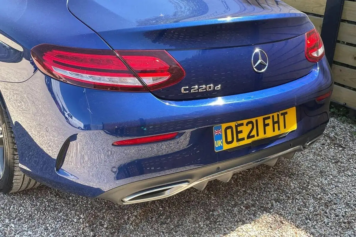 2021-mercedes-benz-c-class-20d-c220d-amg-line-edition-premium-coupe-big-16