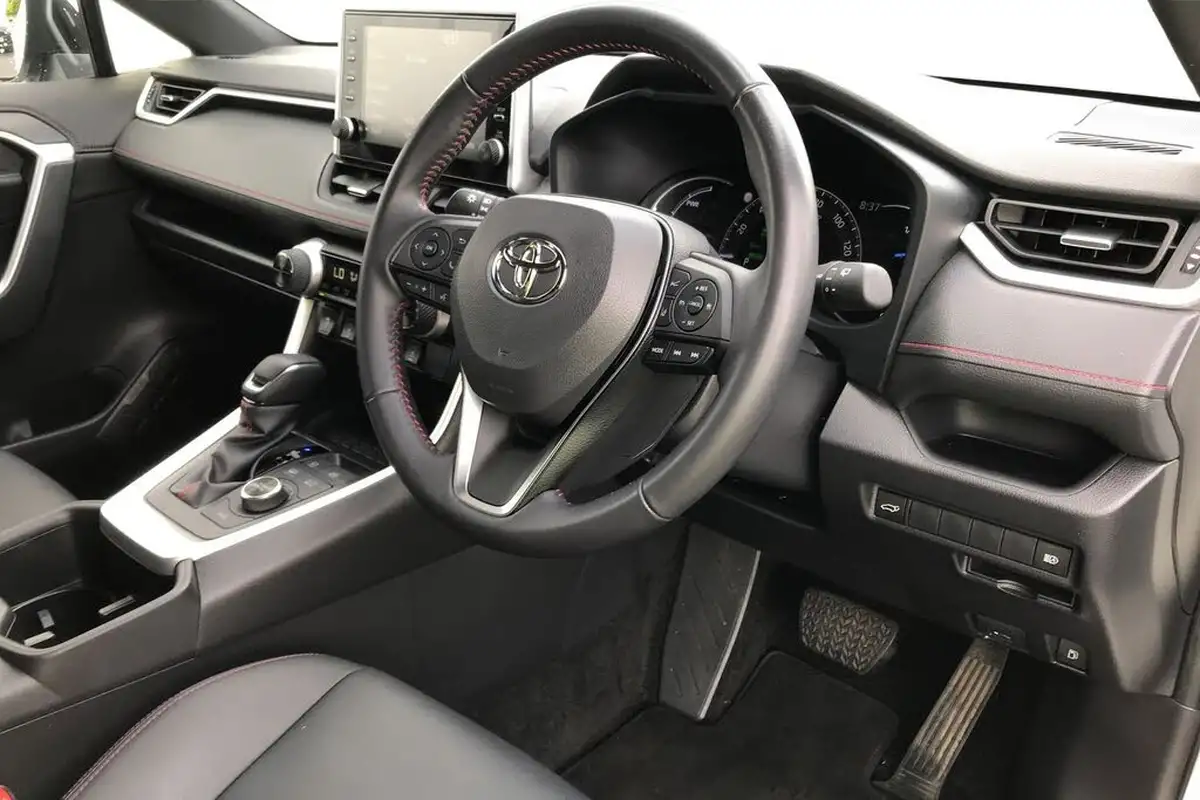 2022-toyota-rav4-25-vvt-i-design-302bhp-plug-in-big-9