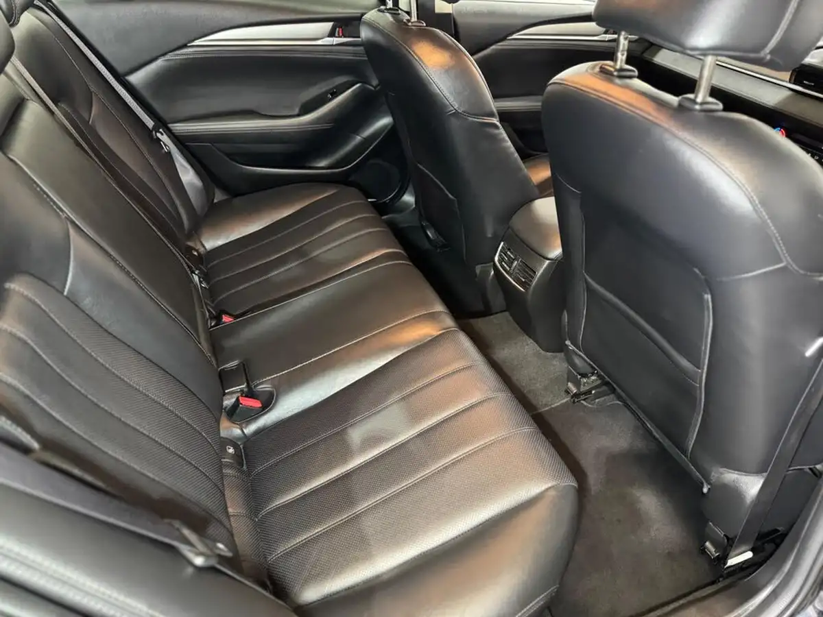 2020-mazda-mazda6-22td-skyactiv-d-sport-nav-150ps-saloon-4d-big-13